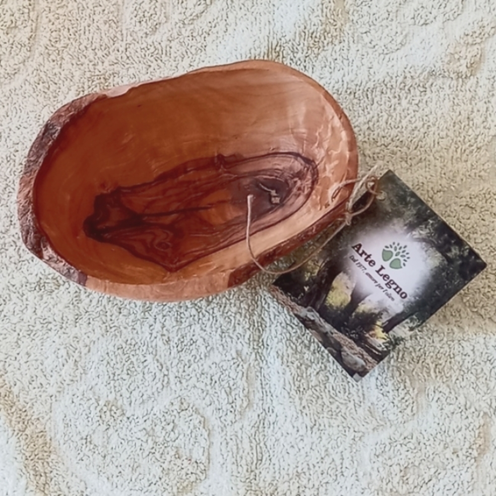 Italian Arte Legno handcrafted Olive Wood Bowl - Picture 1 of 7